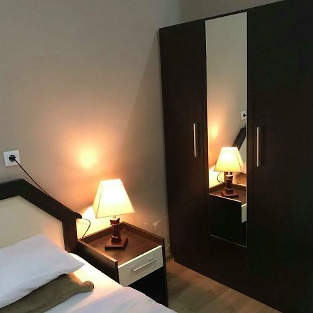 Getaway Hotel Тбилиси Екстериор снимка