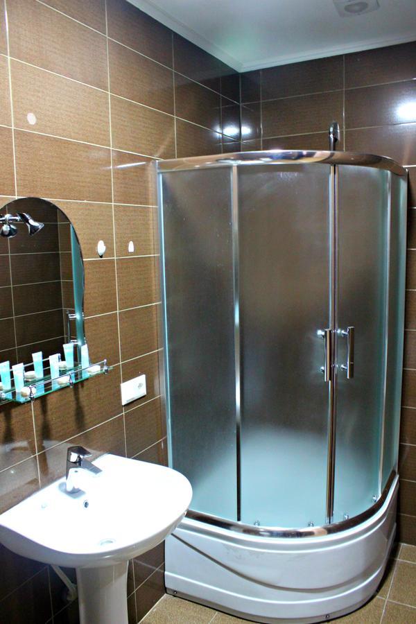 Getaway Hotel Тбилиси Екстериор снимка
