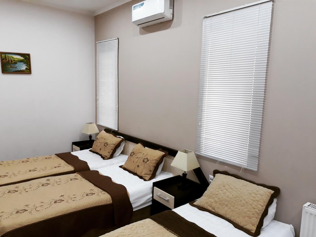 Getaway Hotel Тбилиси Екстериор снимка