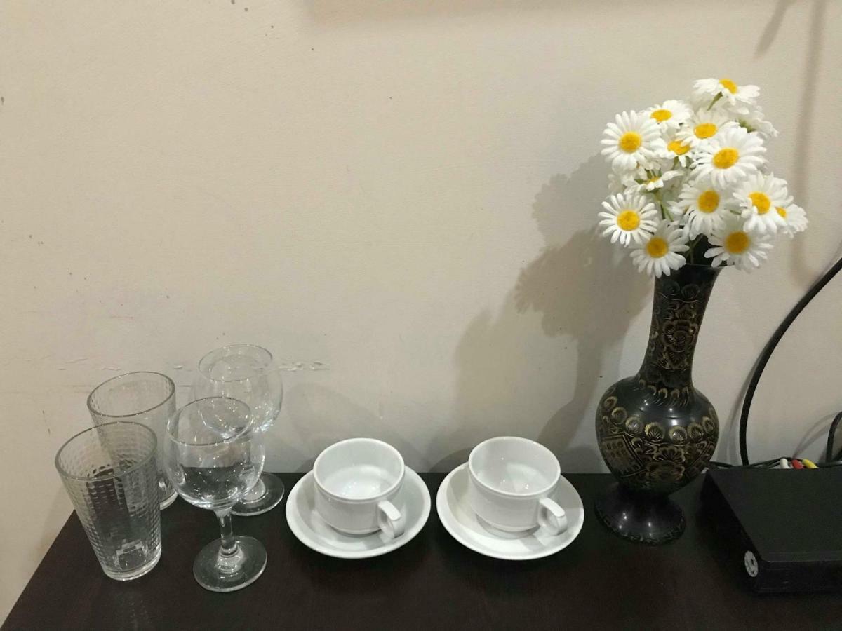 Getaway Hotel Тбилиси Екстериор снимка